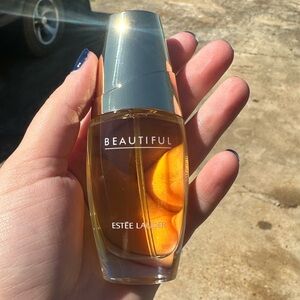 Estée Lauder Beautiful Perfume